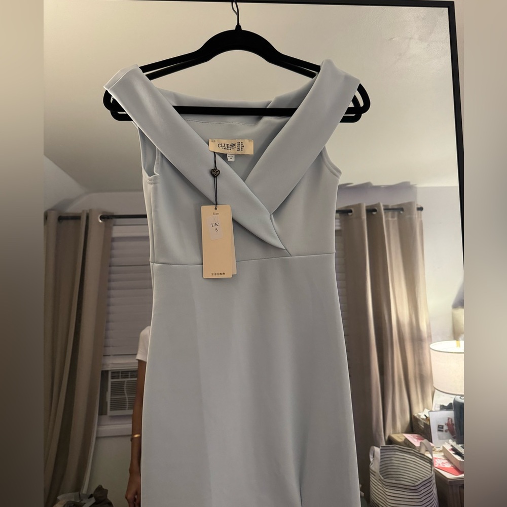 Maxi dress with slit